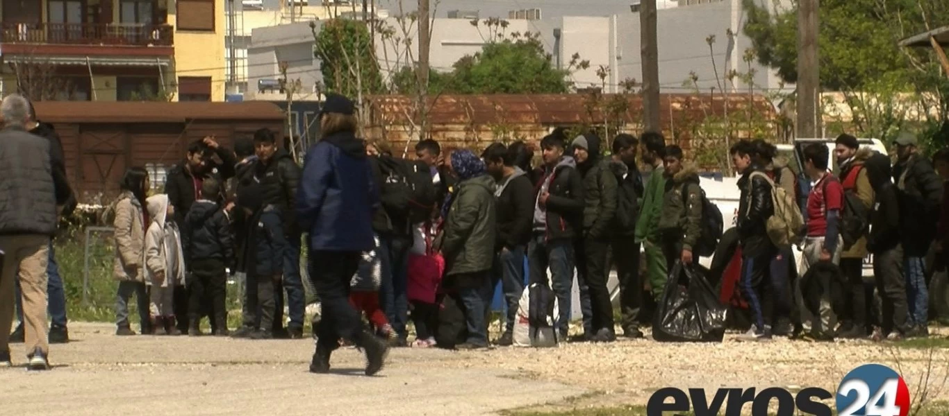 Αποβάσεις και στην Αλεξανδρούπολη ξεκίνησαν οι παράνομοι μετανάστες - Έφτασαν τη νύχτα με φουσκωτά!
